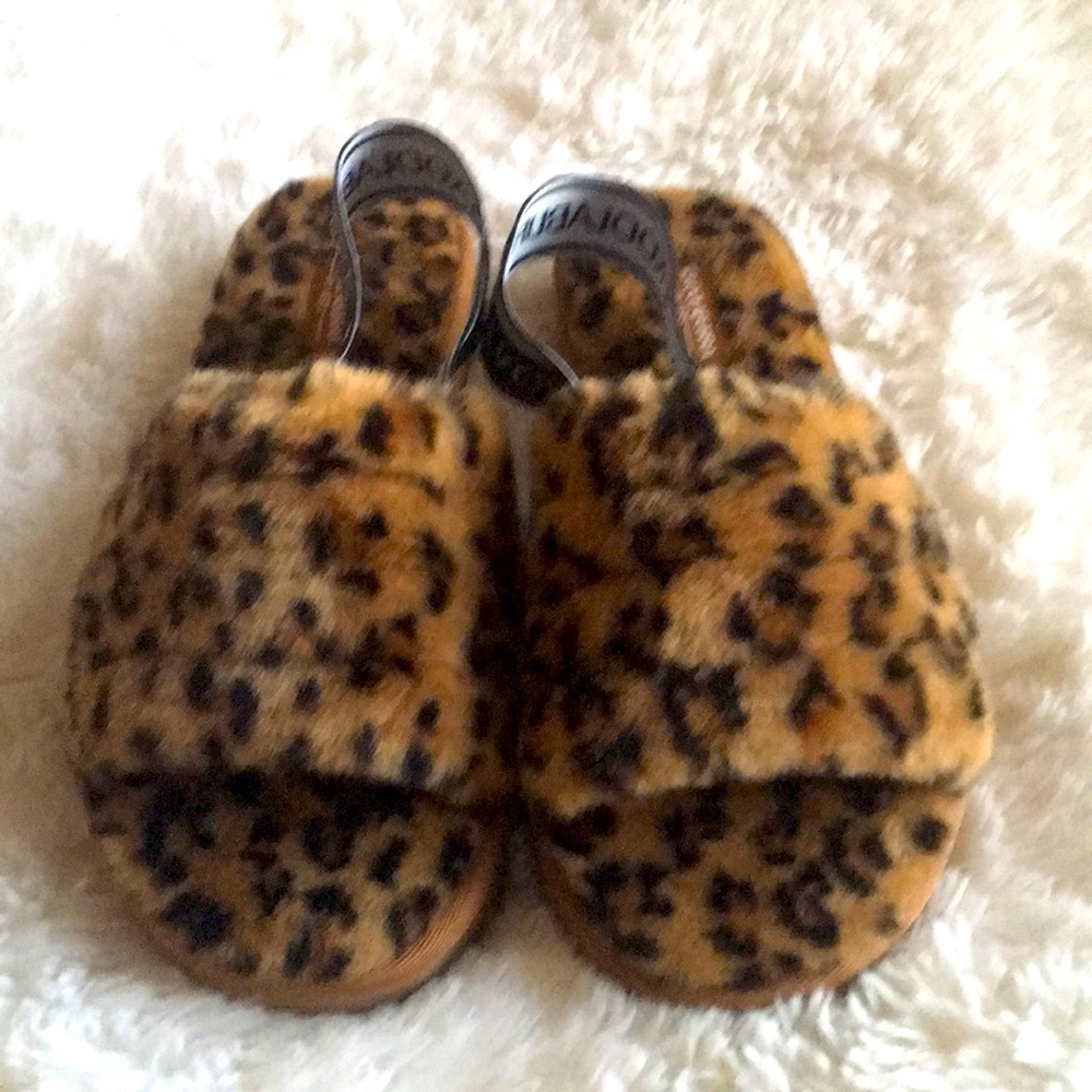 Brand New with box Ugg Fuzzy Slides Cheetah print